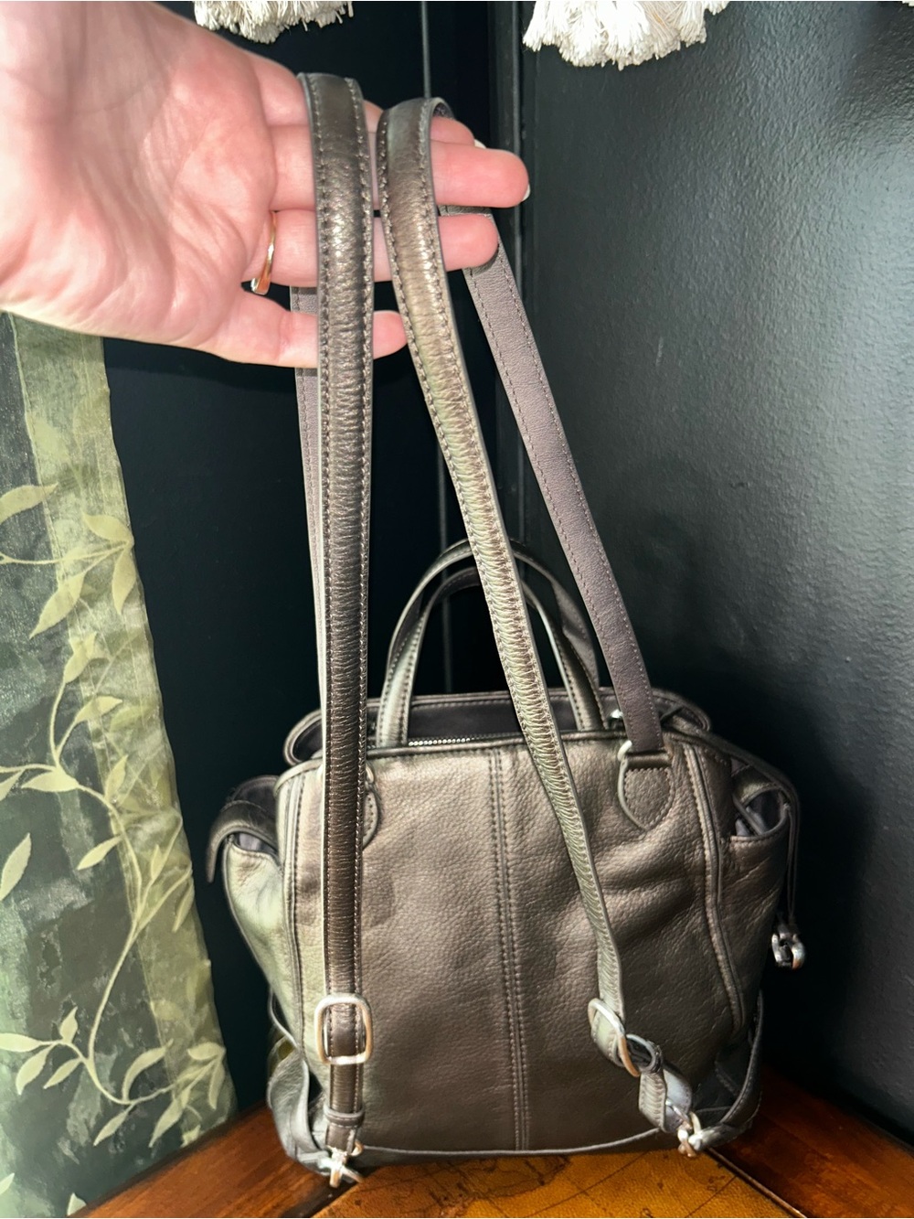 Vintage Brighton Metallic Pewter & Olive Croc Embossed Leather Backpack Handbag. - Picture 6 of 16